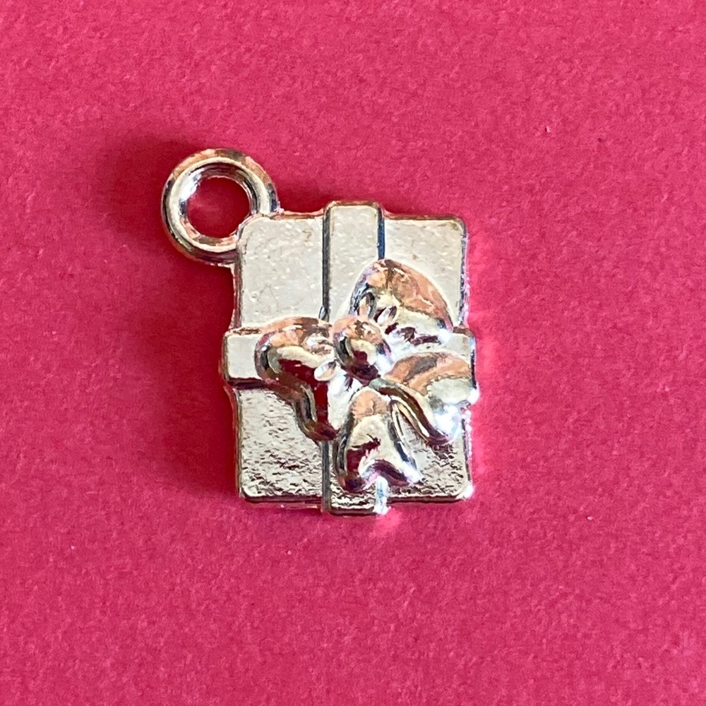 Charm jewelry making necklace bracelet ring baubles keychain ID tag lanyard